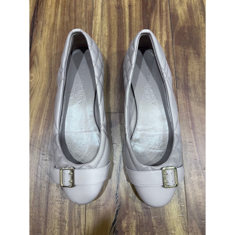 Burberry Taupe Quilted Leather Buckle Ballet Flats Gold Hardware Shoes US 7 - Picture 1 of 12
